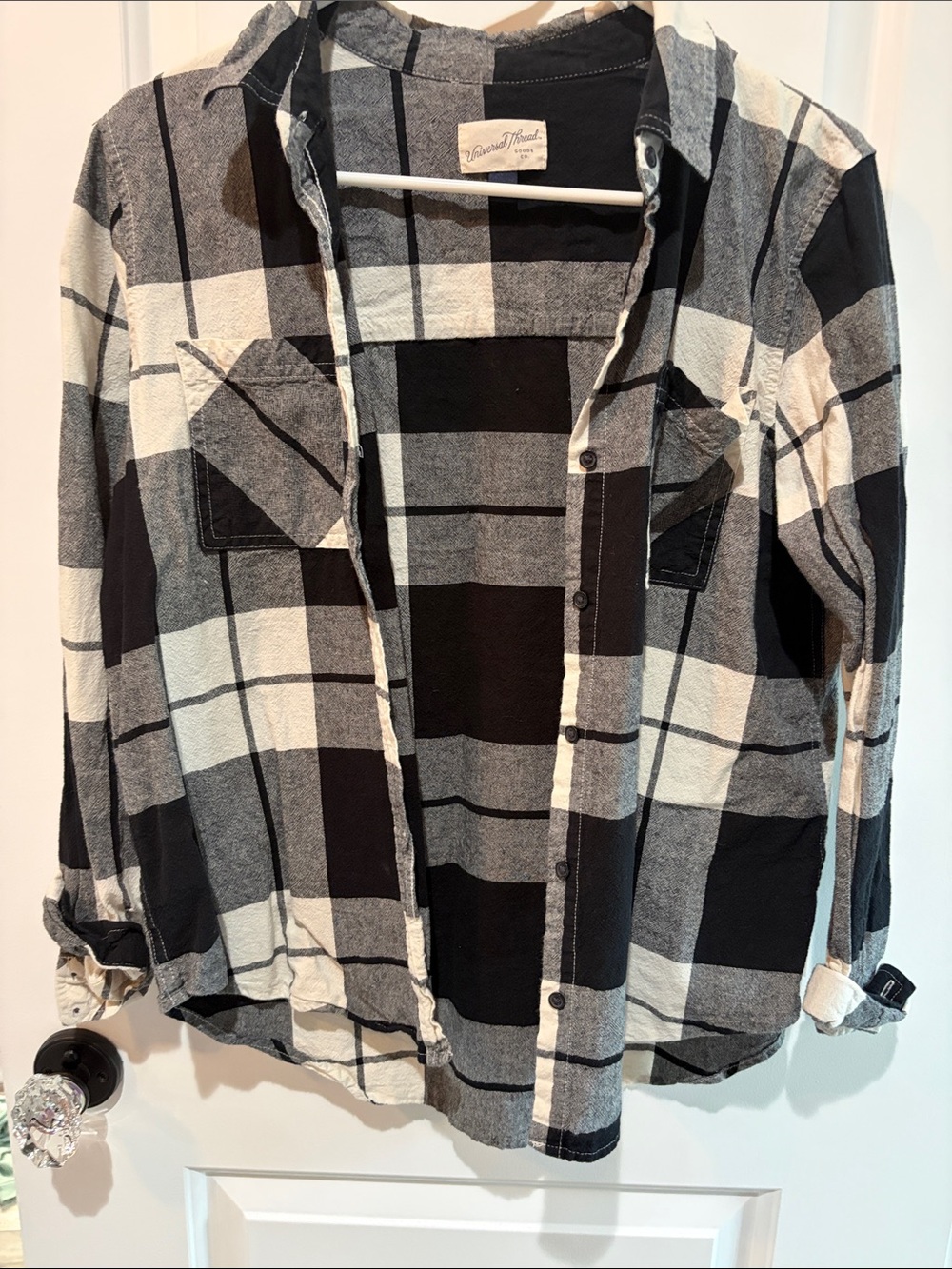 Universal Thread Black and White Plaid Button-Down Shirt